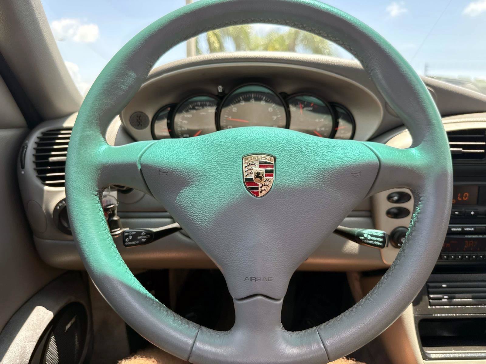 Used 2004 Porsche 911 Carrera RWD image 24