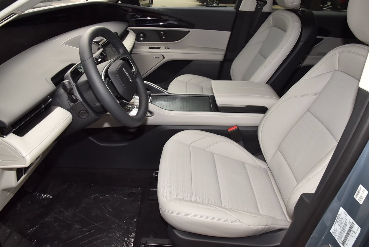 New 2026 Lincoln Nautilus Reserve AWD/4WD image 20