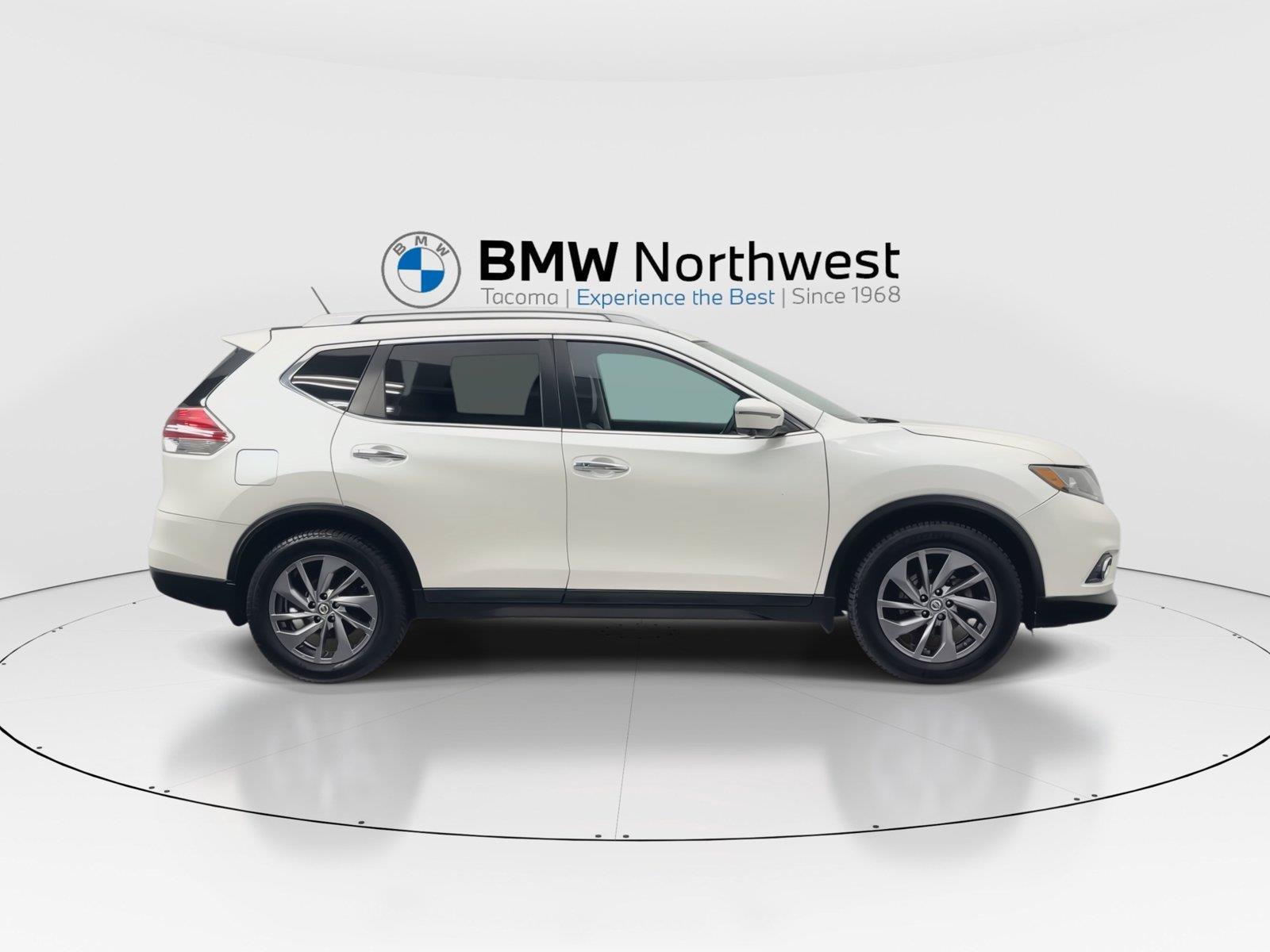 Used 2016 Nissan Rogue SL w/ SL Premium Package FWD image 5