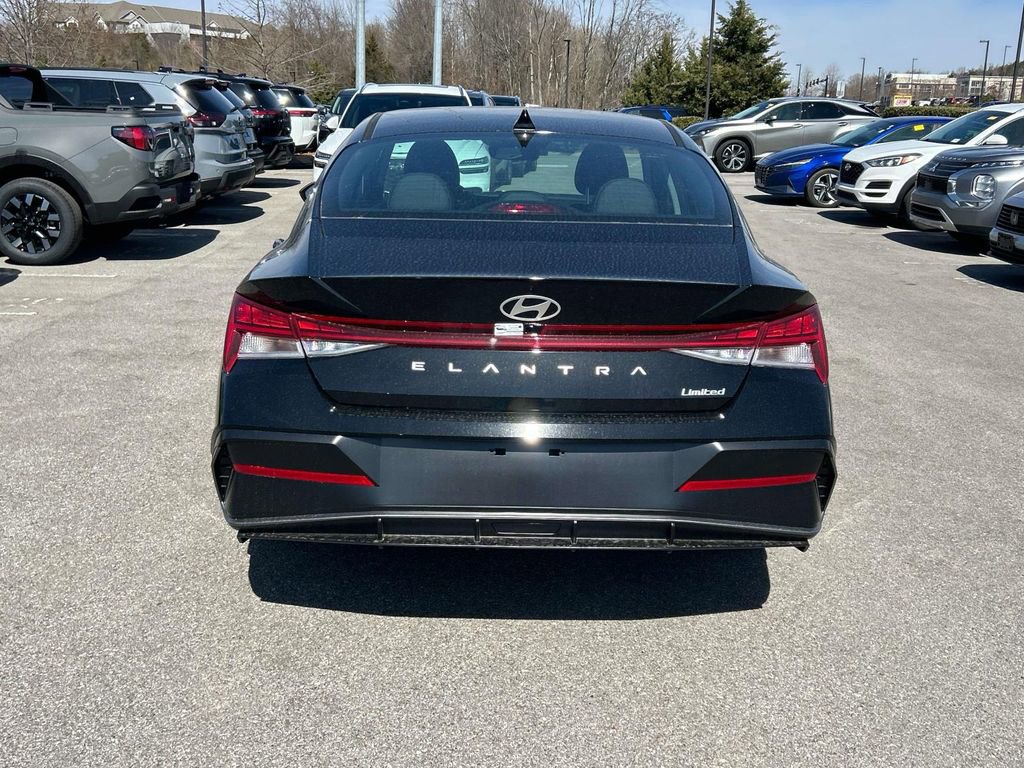 New 2026 Hyundai Elantra Limited image 6