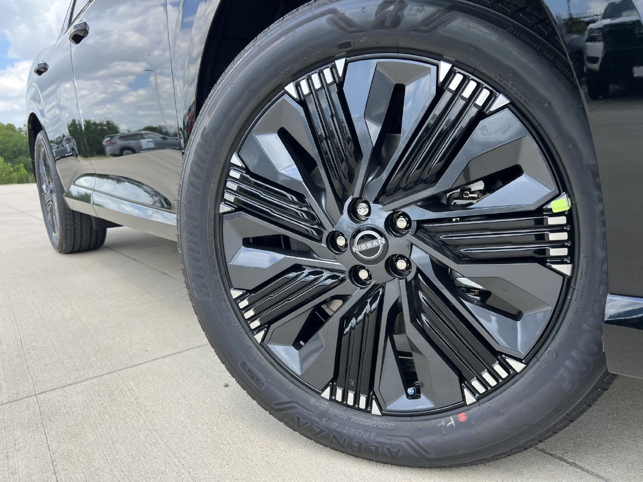 New 2026 Nissan Murano Platinum w/ Cargo Package AWD/4WD image 6