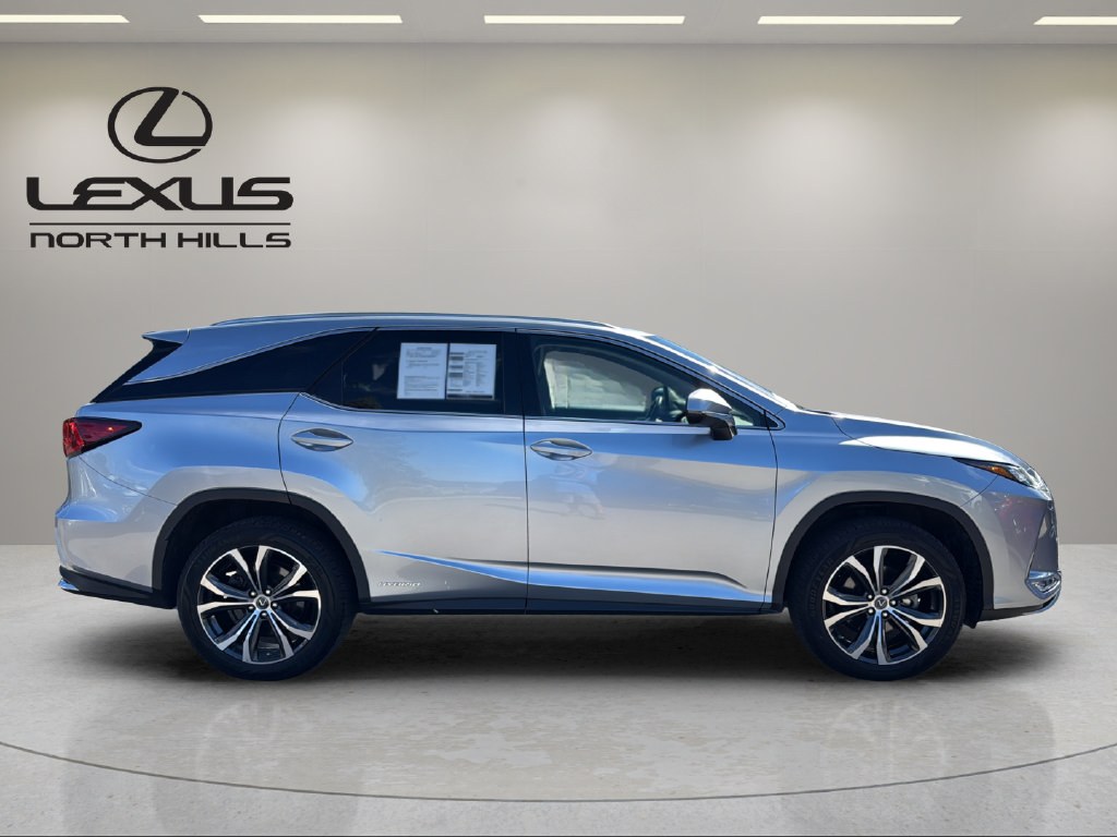 Certified 2022 Lexus RX 450hL AWD w/ Premium Package image 5