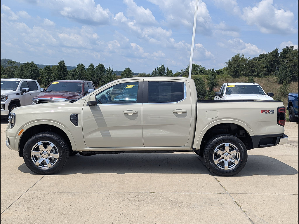 Used 2026 Ford Ranger Lariat w/ FX4 Off-Road Package AWD/4WD image 10