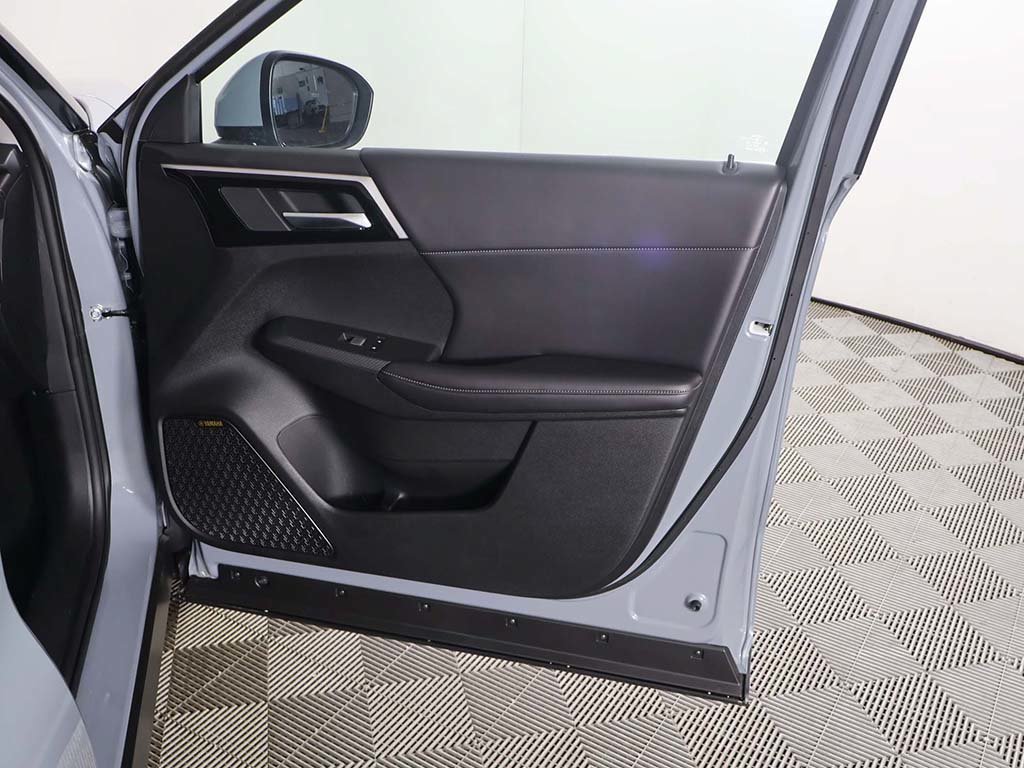 New 2026 Mitsubishi Outlander SE FWD image 25