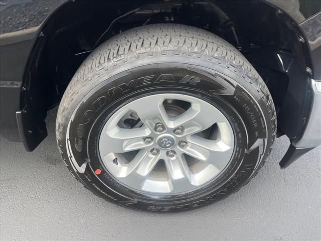 Used 2024 RAM 1500 Laramie image 19
