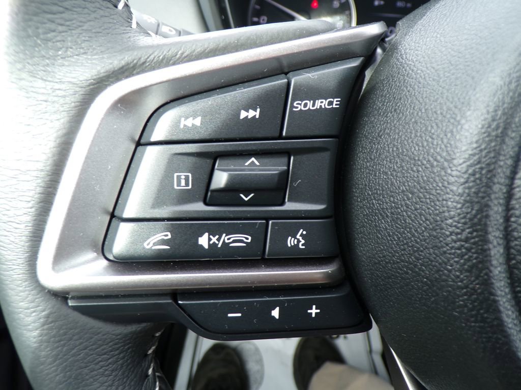 Used 2025 Subaru Outback Premium w/ Popular Package #1A image 23