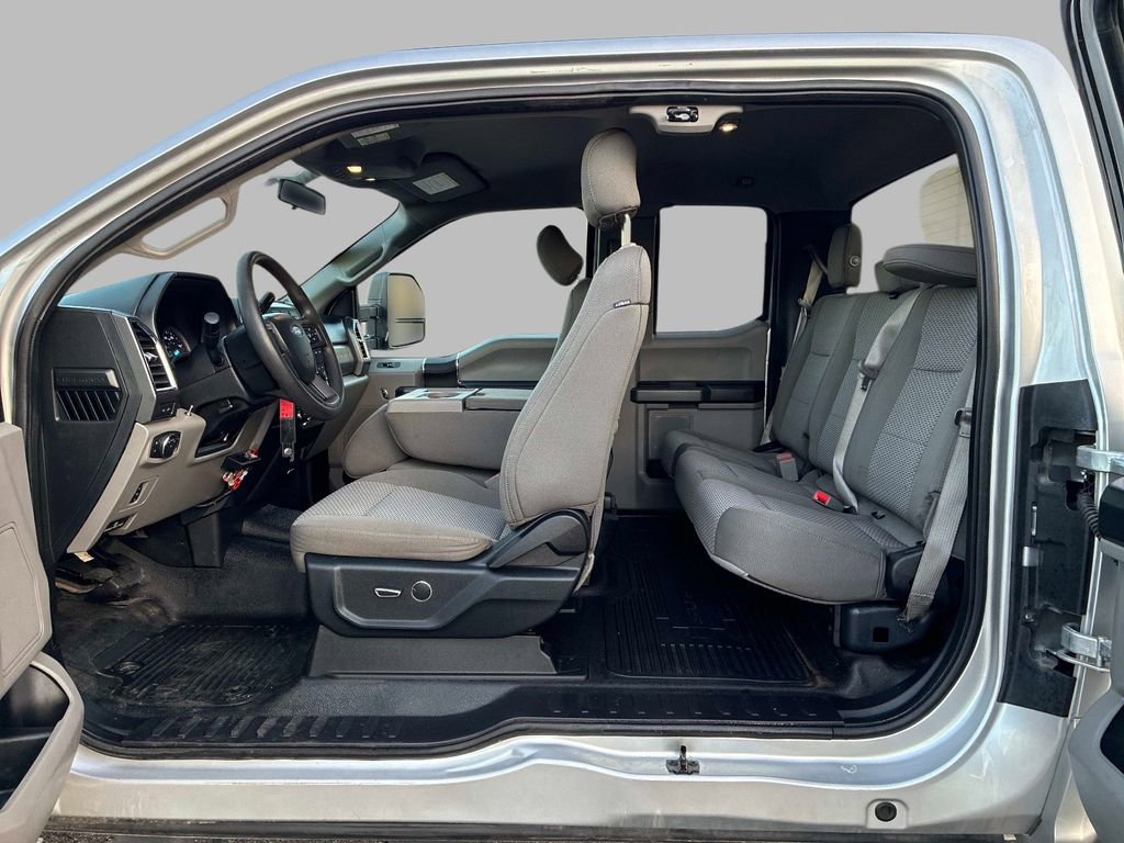 Used 2017 Ford F350 XLT w/ XLT Value Package image 14