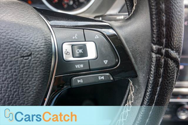 Used 2021 Volkswagen Tiguan SE FWD image 35