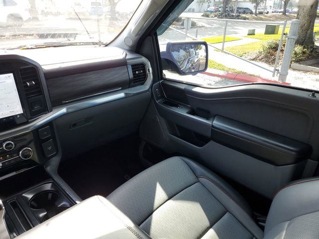 Used 2025 Ford F150 Lariat w/ Equipment Group 501A Mid image 11