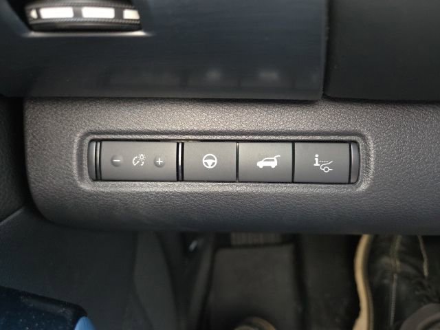 Used 2023 Nissan Pathfinder SL image 20