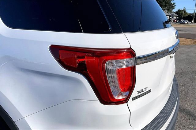 Used 2019 Ford Explorer XLT image 20