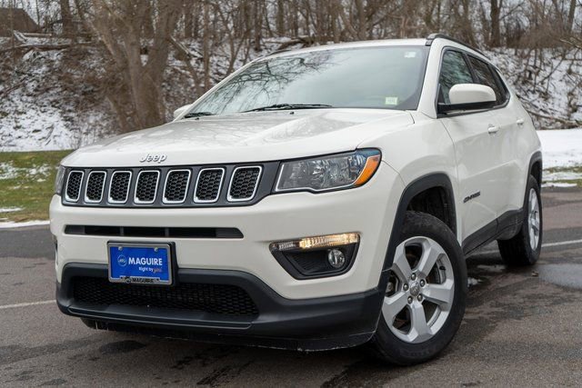 Used 2020 Jeep Compass Latitude w/ Cold Weather Group image 1