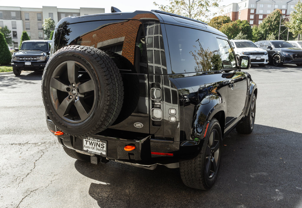 Used 2023 Land Rover Defender 90 X AWD/4WD image 29
