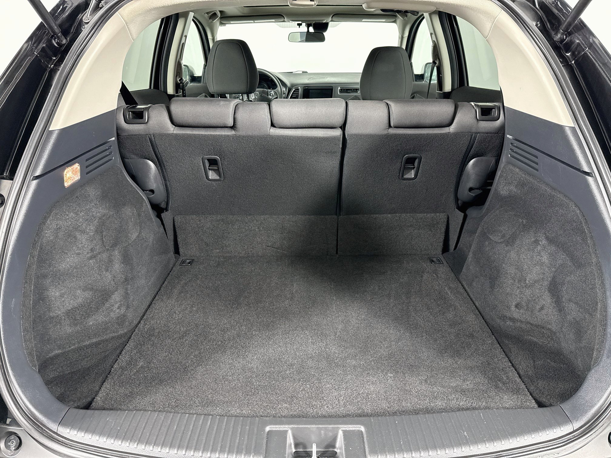 Used 2022 Honda HR-V EX image 38