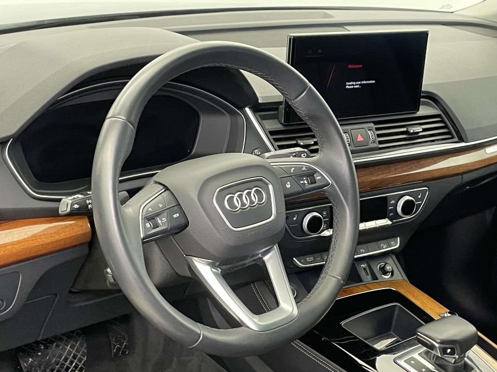 Used 2023 Audi Q5 2.0T Premium Plus w/ Premium Plus Package image 4