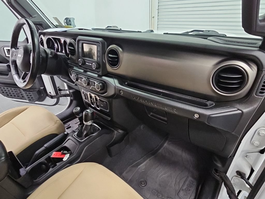 Used 2019 Jeep Wrangler Unlimited Sport S AWD/4WD image 35