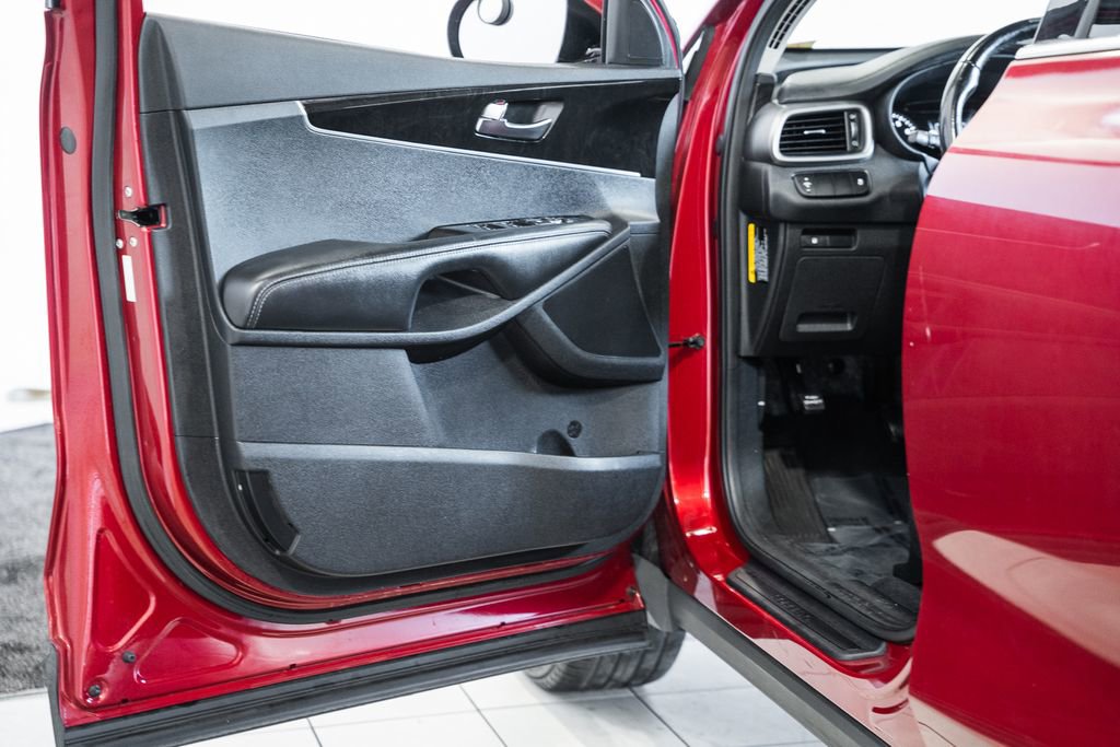 Used 2016 Kia Sorento LX w/ LX Convenience Package image 41