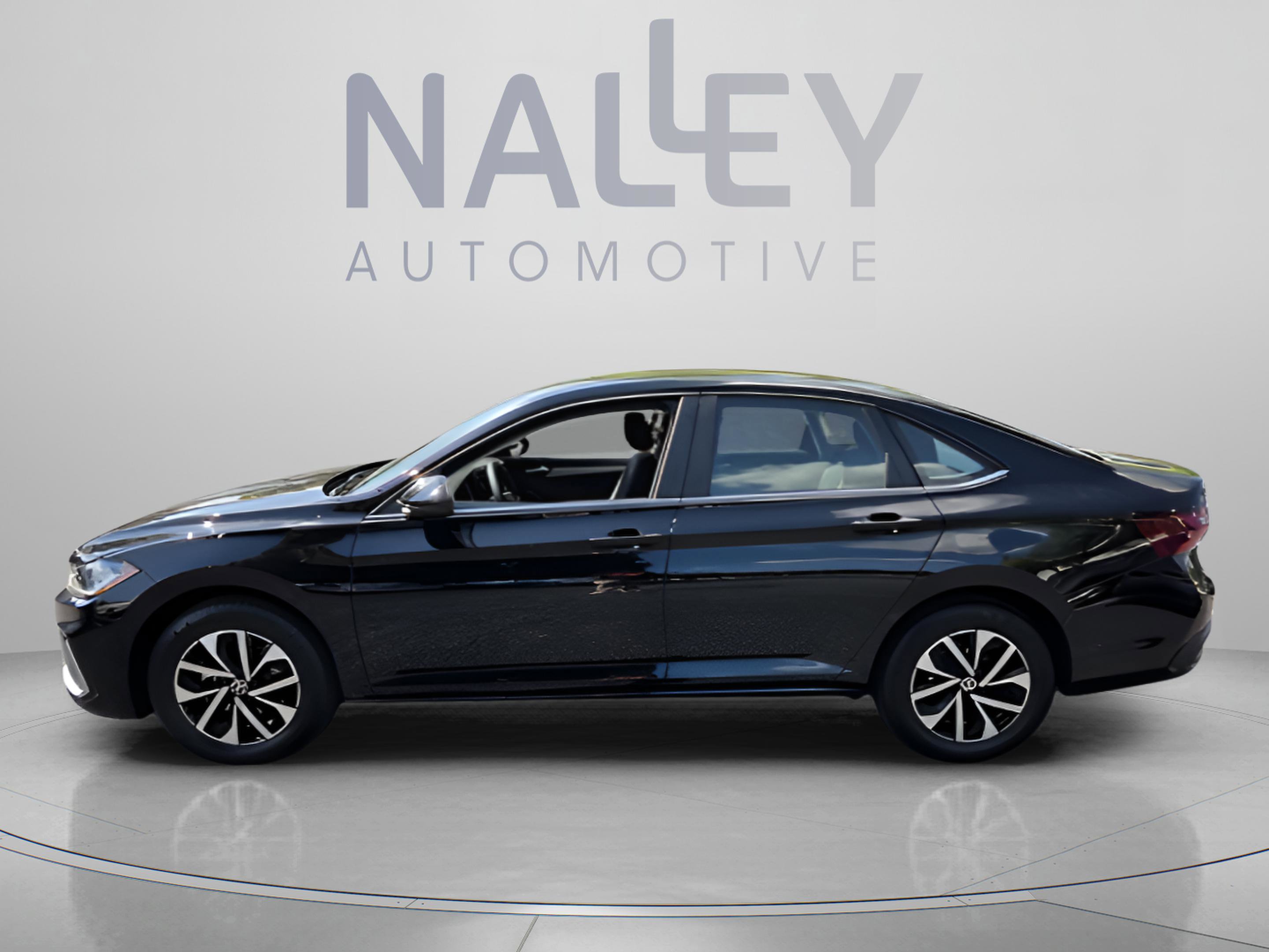 Used 2025 Volkswagen Jetta S FWD image 2