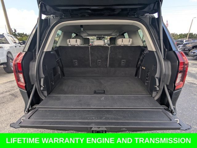 Used 2025 Ford Expedition Active AWD/4WD image 14