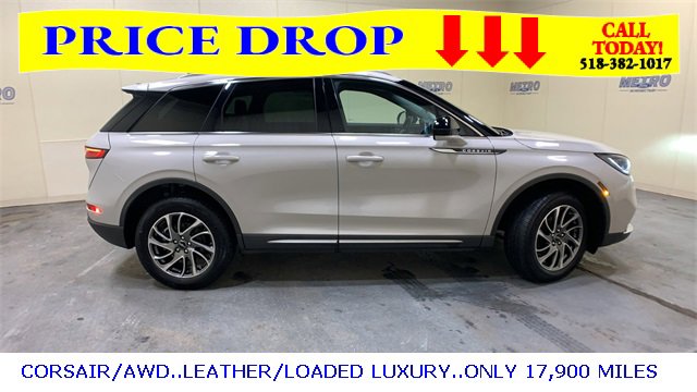 Used 2022 Lincoln Corsair AWD w/ Equipment Group 101A image 2