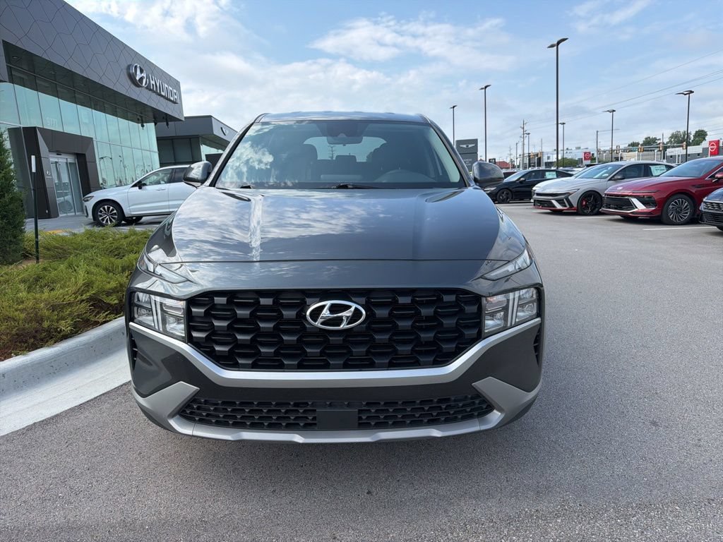 Certified 2023 Hyundai Santa Fe SE FWD image 2