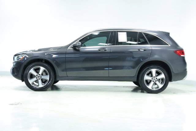 Used 2022 Mercedes-Benz GLC 300 w/ Premium Package Lite image 4
