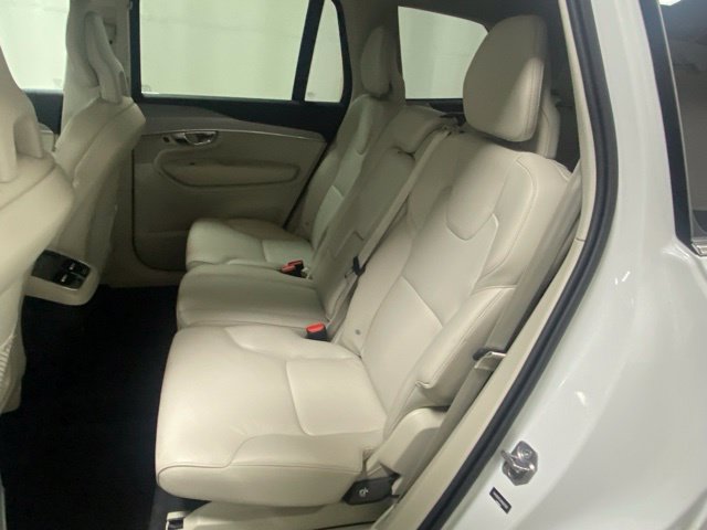 Used 2021 Volvo XC90 T5 Momentum w/ Protection Package AWD/4WD image 14