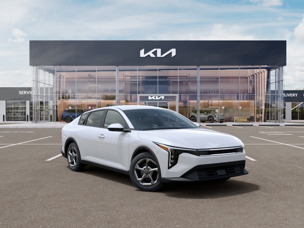 New 2026 Kia K4 LXS FWD image 8
