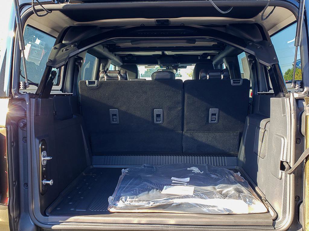 New 2025 Ford Bronco Raptor image 5