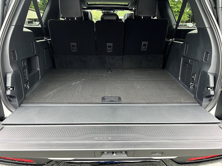 New 2027 Ford Expedition Max Platinum w/ Stealth Performance Package AWD/4WD image 25