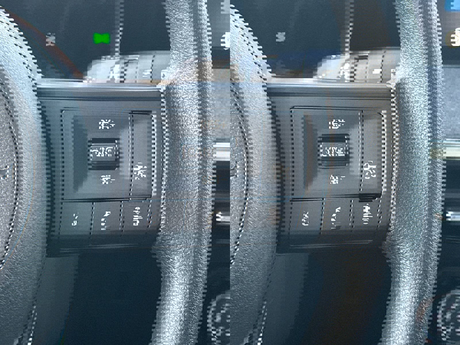 New 2026 Nissan Kicks S image 25