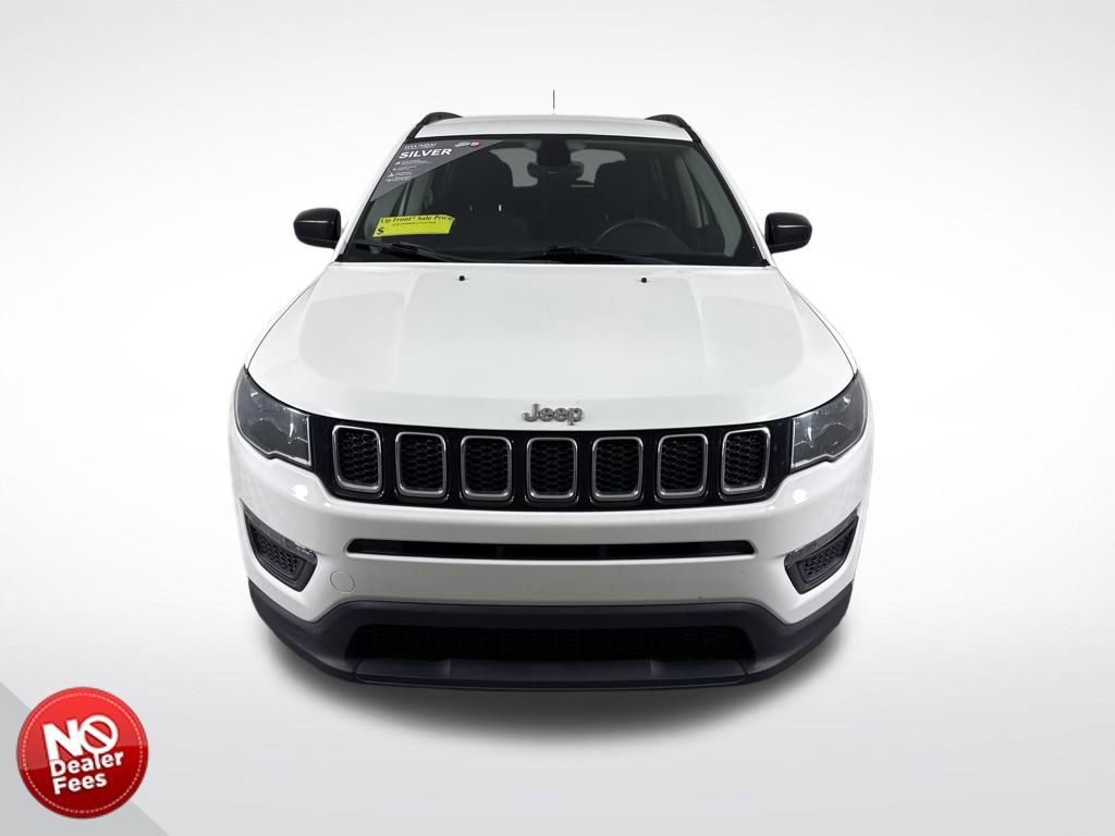 Used 2018 Jeep Compass Sport w/ Tech Group image 9