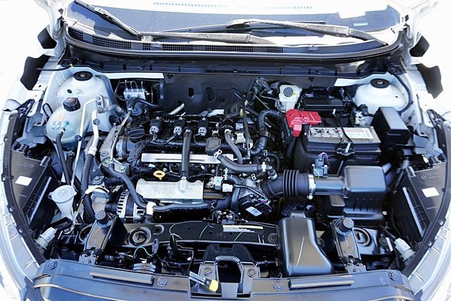 Certified 2024 Nissan Kicks S FWD image 16