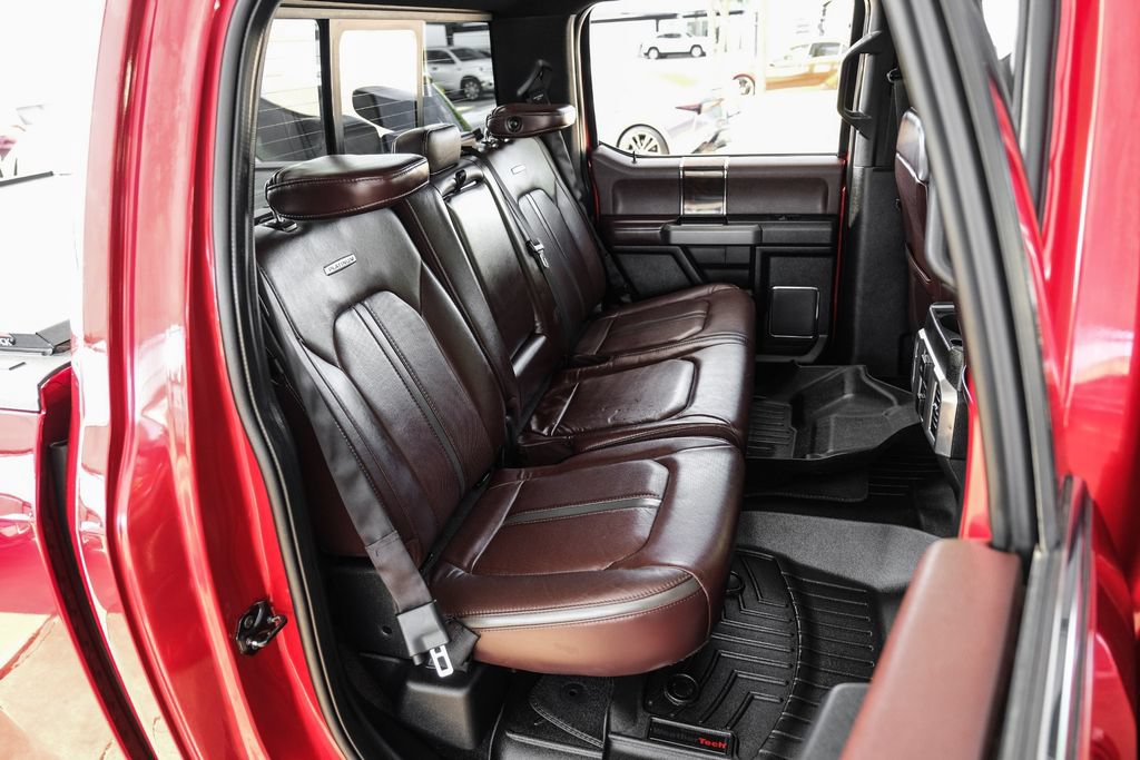 Used 2016 Ford F150 Platinum w/ Equipment Group 701A Luxury AWD/4WD image 44