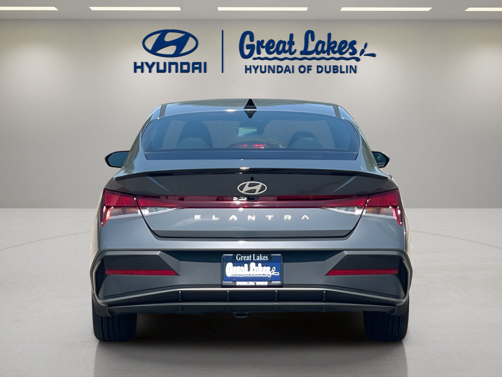New 2026 Hyundai Elantra Sport FWD image 4