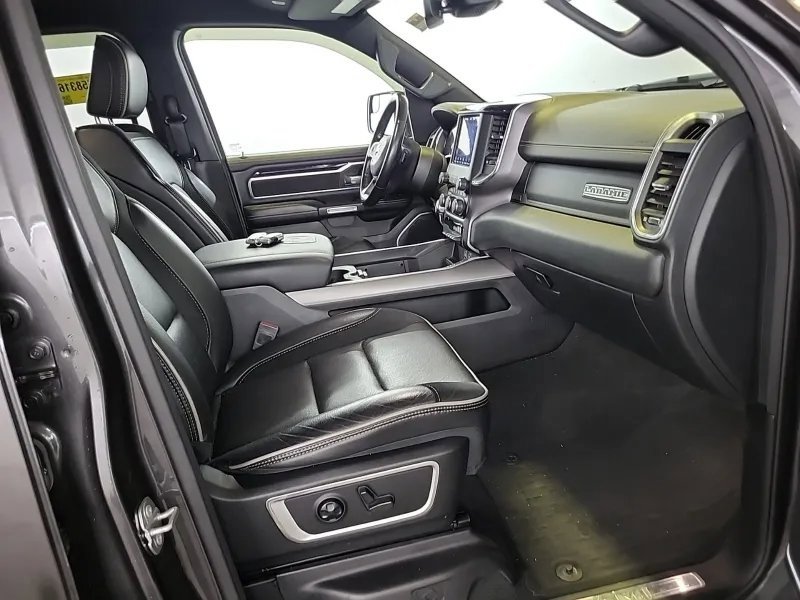 Used 2021 RAM 1500 Laramie w/ Sport Appearance Package image 26