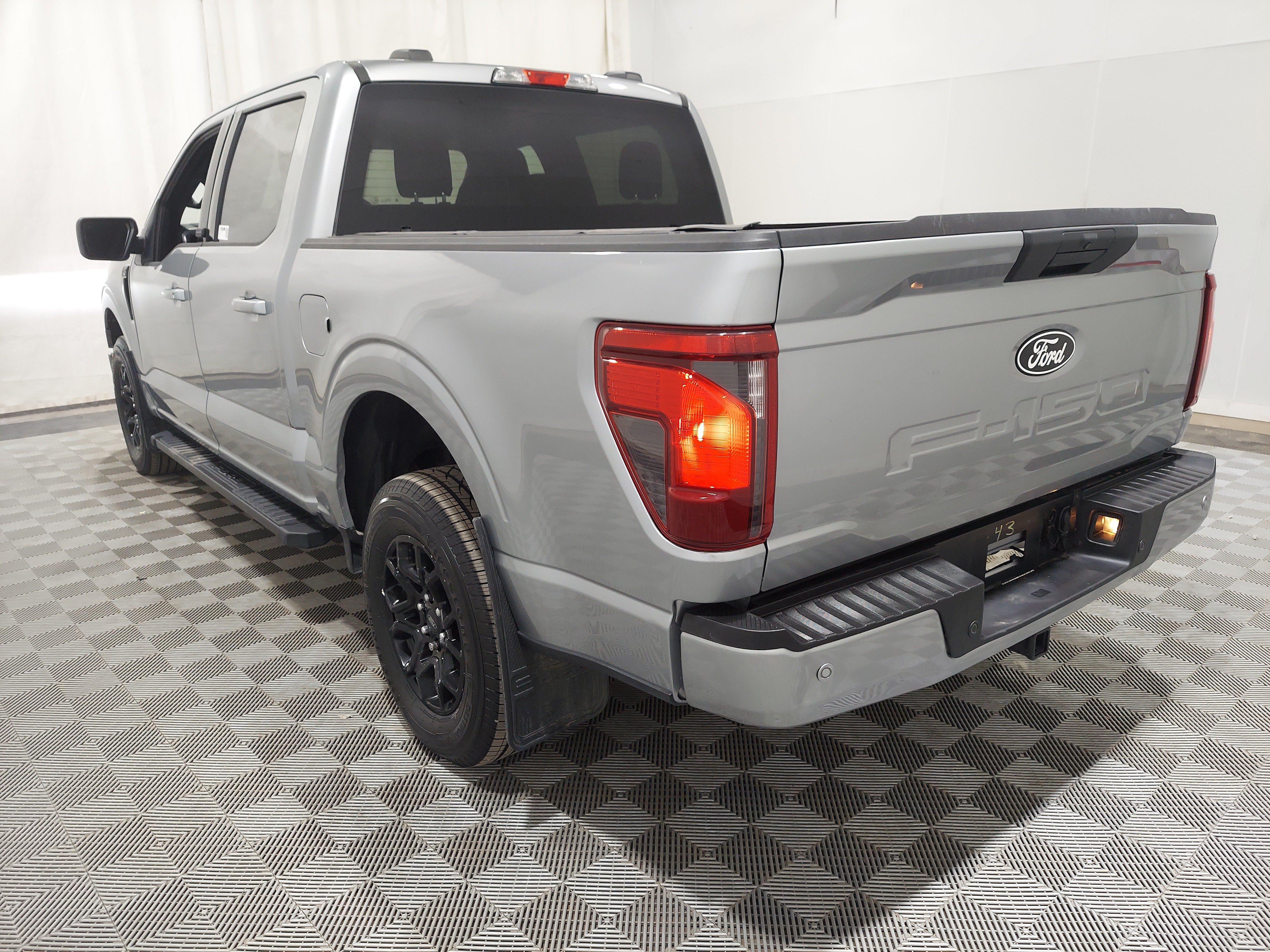 Used 2025 Ford F150 XLT w/ Equipment Group 301A Standard AWD/4WD image 2