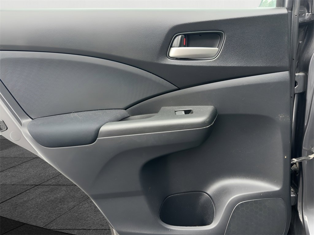 Used 2015 Honda CR-V LX image 22