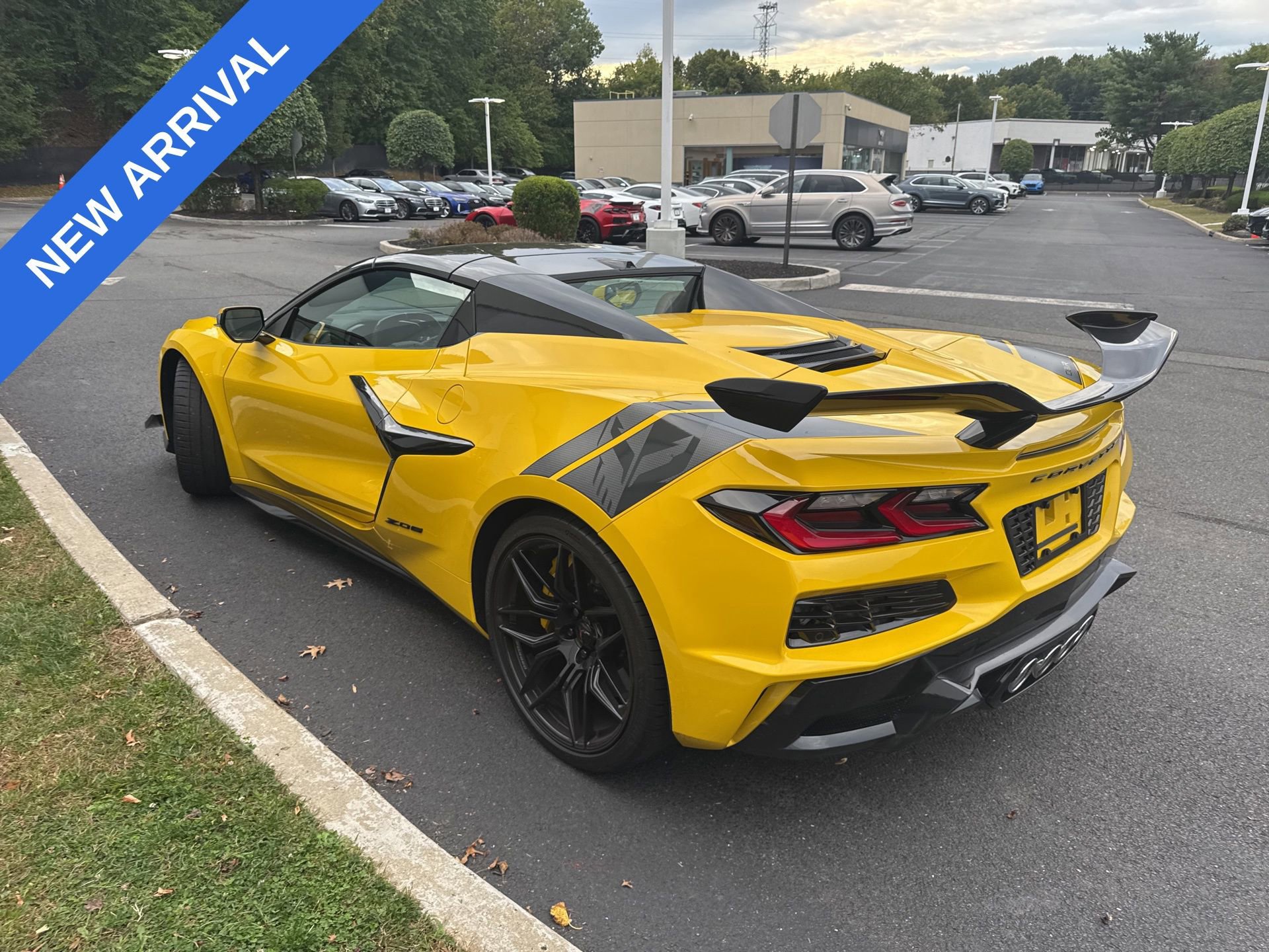 Used 2025 Chevrolet Corvette Z06 image 4