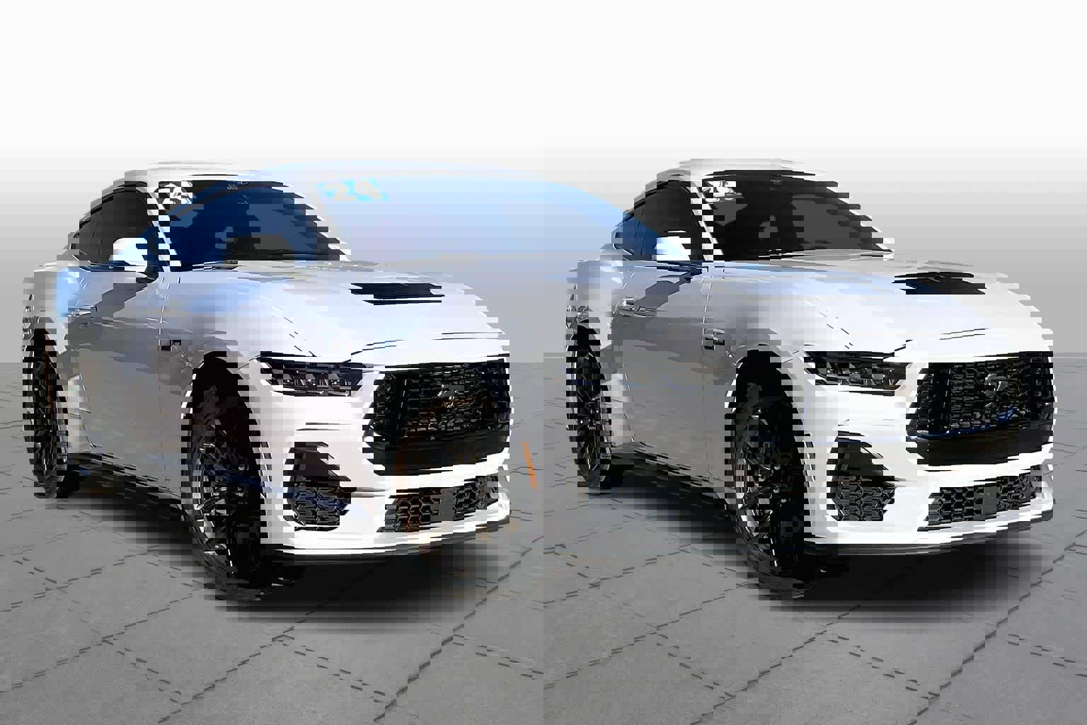 Used 2024 Ford Mustang GT Premium image 3