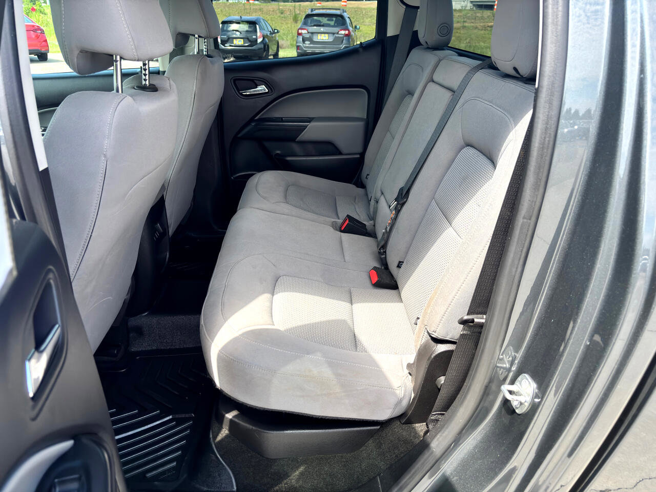 Used 2017 Chevrolet Colorado LT w/ Safety Package image 22
