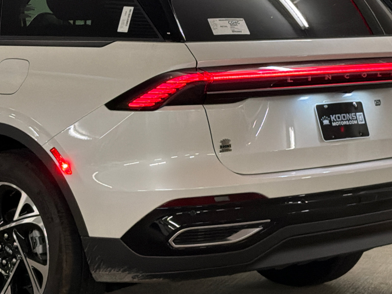 New 2026 Lincoln Nautilus Premier AWD/4WD image 7