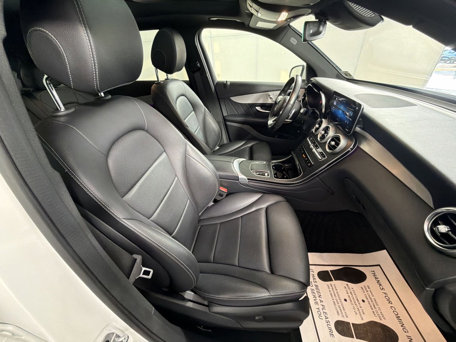 Used 2022 Mercedes-Benz GLC 300 GLC 300 image 26