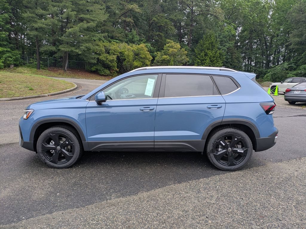 New 2026 Volkswagen Taos SEL AWD/4WD image 7