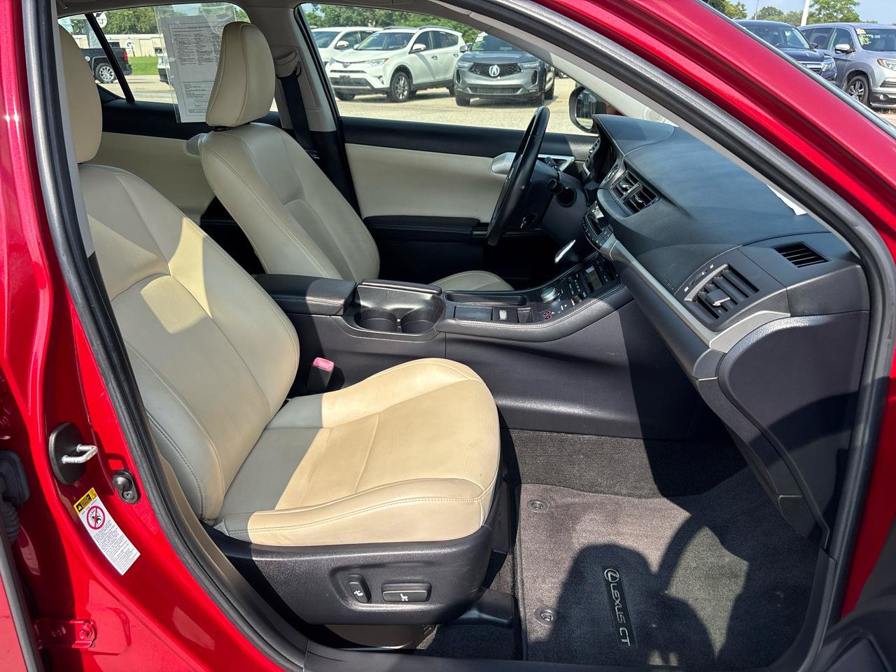 Used 2013 Lexus CT 200h w/ Premium Pkg w/Backup Camera FWD image 23