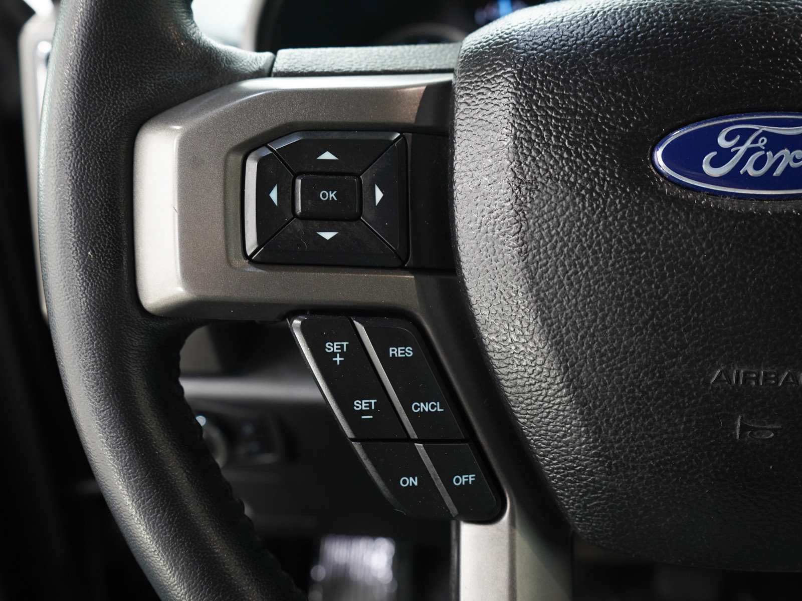 Used 2021 Ford Expedition XLT AWD/4WD image 29