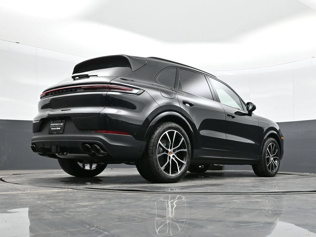 New 2026 Porsche Cayenne E-Hybrid AWD/4WD image 37