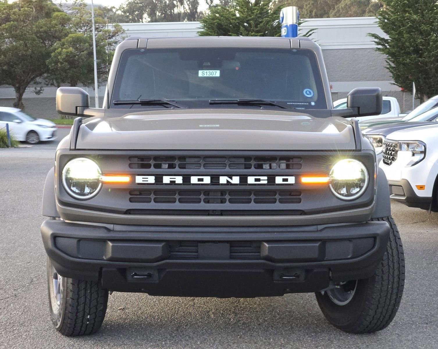 New 2025 Ford Bronco Big Bend image 3