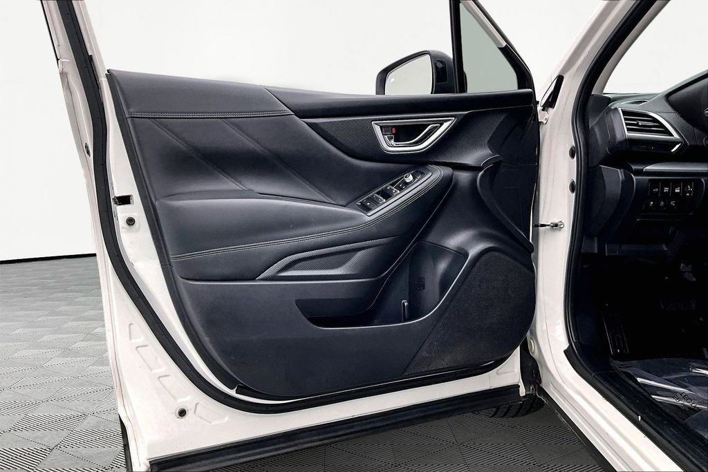 Used 2019 Subaru Forester Limited w/ Popular Package #3 image 23