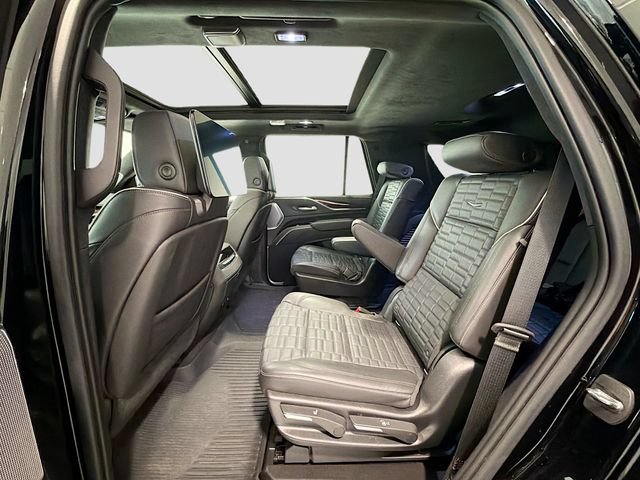 Certified 2021 Cadillac Escalade Premium Luxury Platinum AWD/4WD image 22